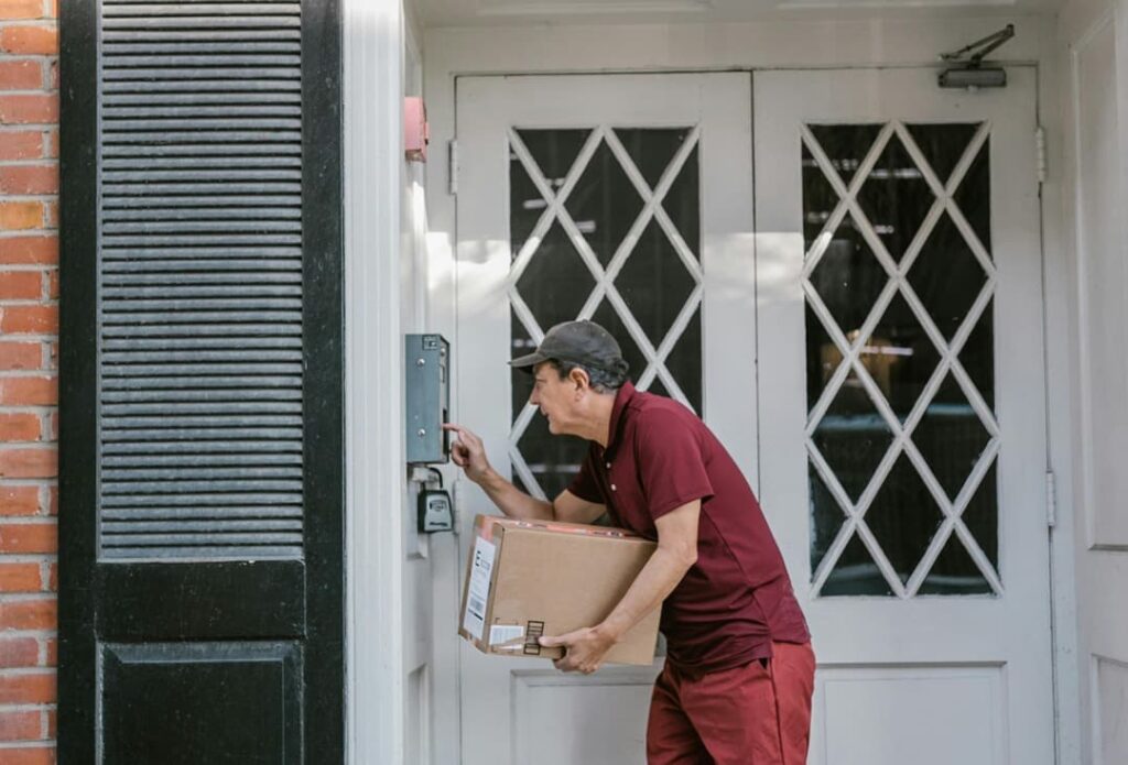 2. Distribusi Door to Door