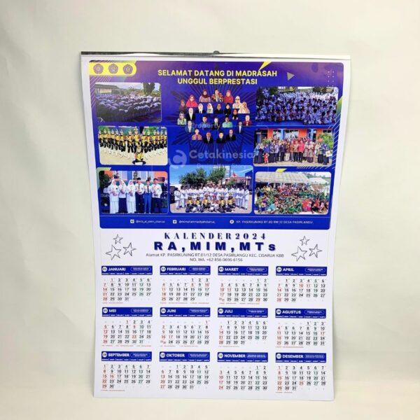 Kalender Dinding Berisi 12 Bulan Cetakinesia (2)