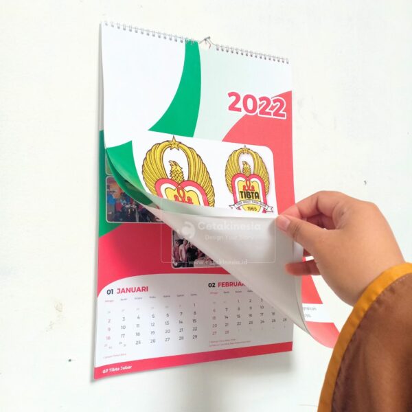 Kalender Dinding Berisi 2 Bulan Cetakinesia (1)